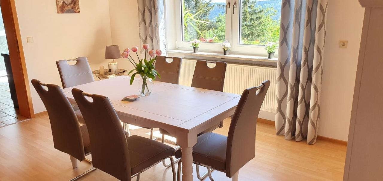 Moderne Ferienwohnung Mit Eigenem Garten Und Traumhaften Blick Wilhelmsthal Eksteriør billede